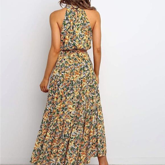 Sleeveless Halter Floral Print Dress - Picture 4 of 5